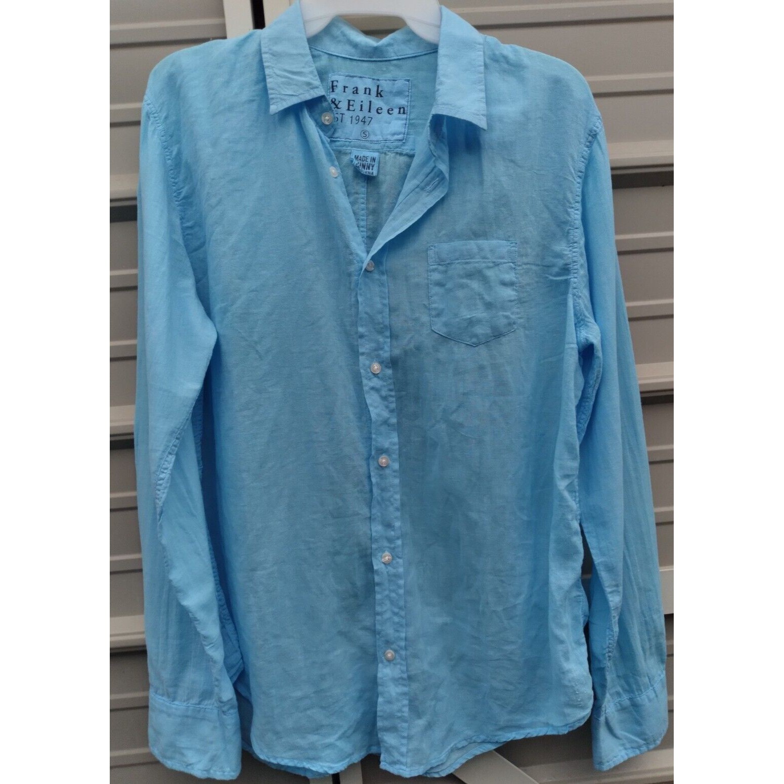 Frank & Eileen Shirt Women's Small Pale Blue Made In Sunny California